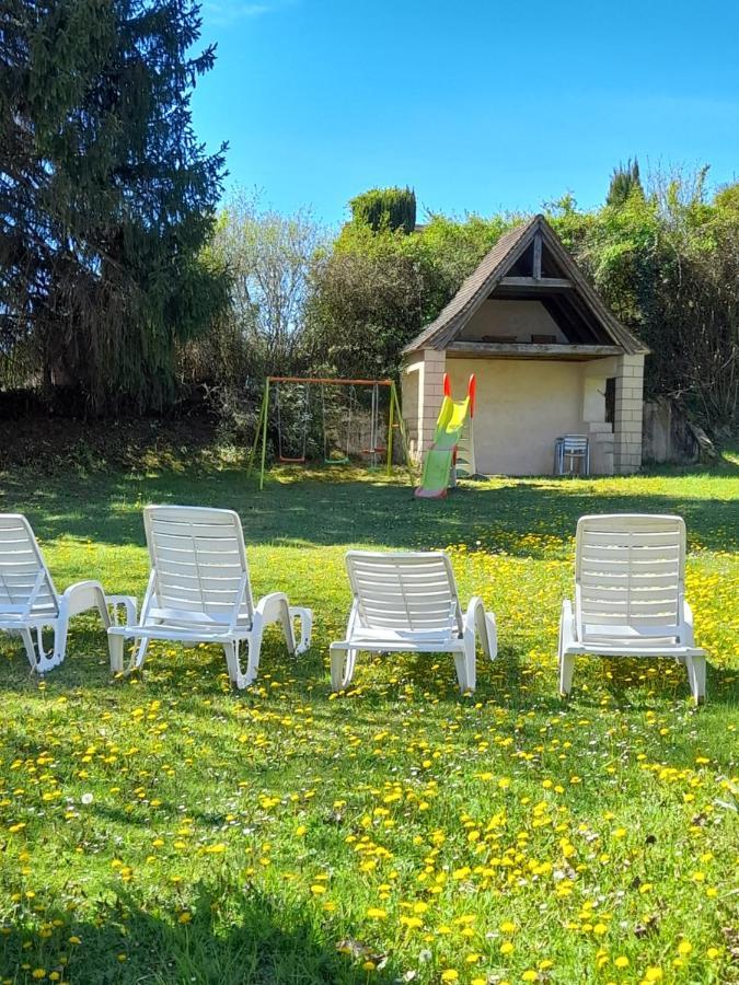 Maison Dans Ecrin De Verdure En Perigord Noir Saint-Cyprien  Ngoại thất bức ảnh