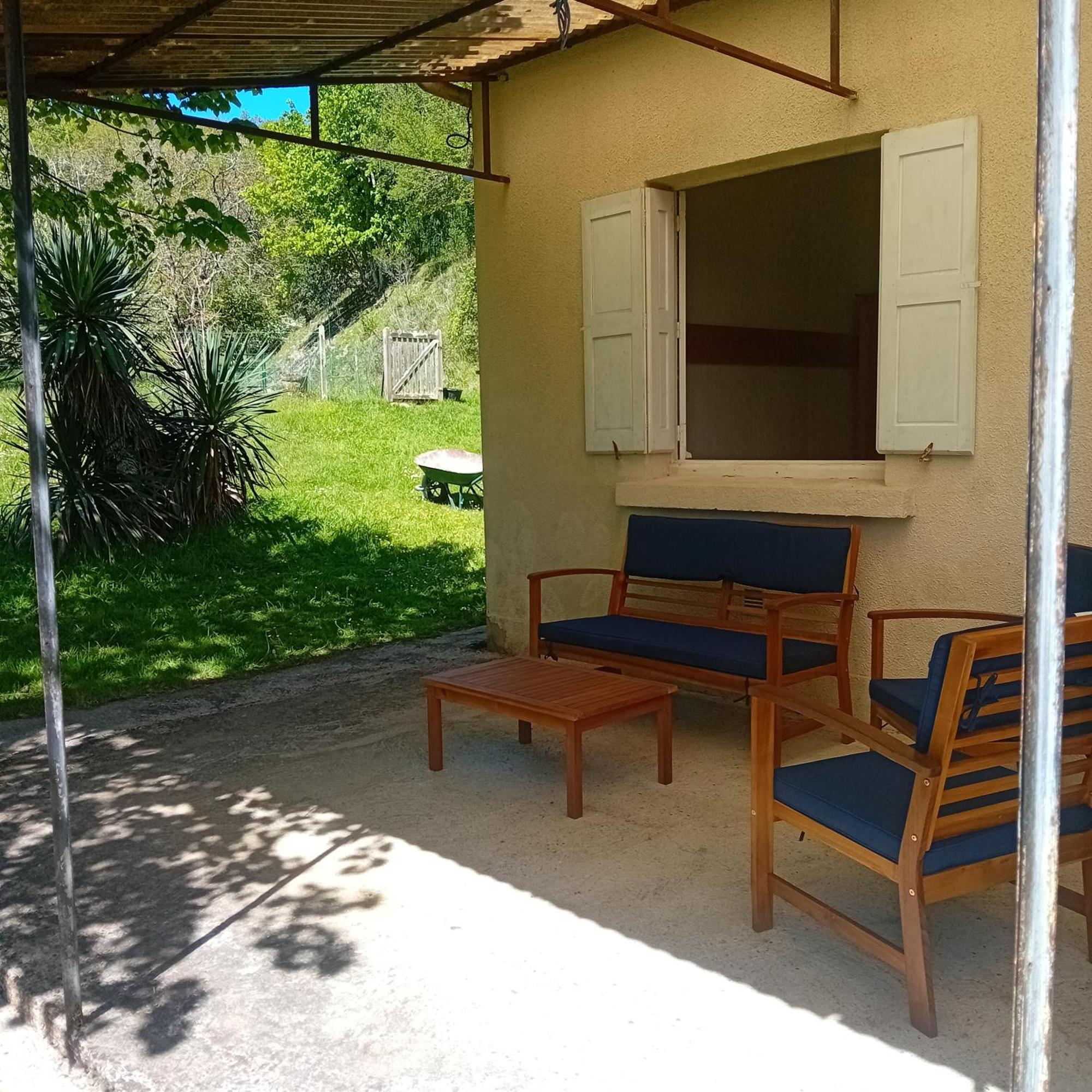 Maison Dans Ecrin De Verdure En Perigord Noir Saint-Cyprien  Ngoại thất bức ảnh